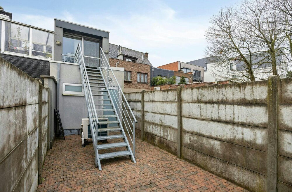handelsgelijkvloers-of-kantoor-in-hartje-asse-006.jpg