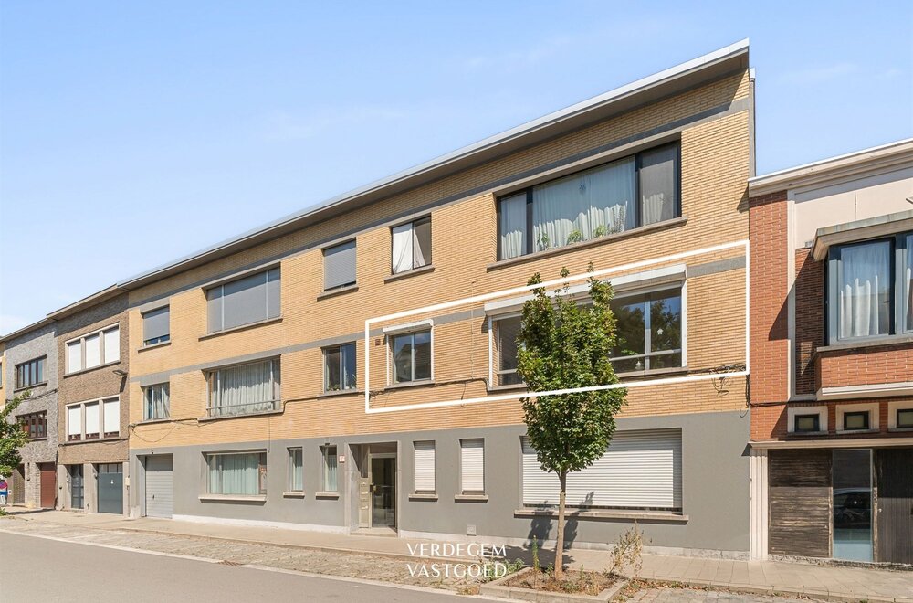 gezellig-en-ruim-appartement-met-2-slaapkamers-terras-en-garage013.jpg