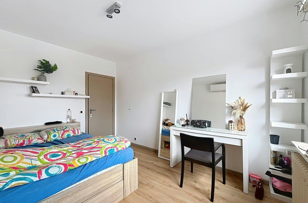 ruim-appartement-met-2-slaapkamers-en-balkon-in-aalter-011.jpg