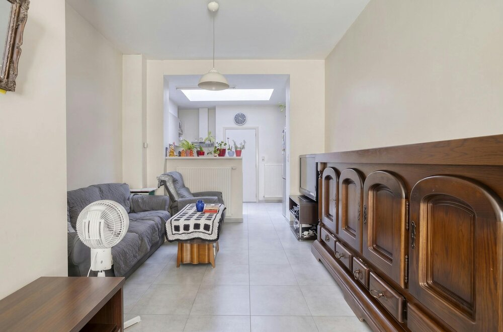 gerenoveerde-en-verhuurde-woning-met-4-slaapkamers-in-hartje-ieper005.jpg