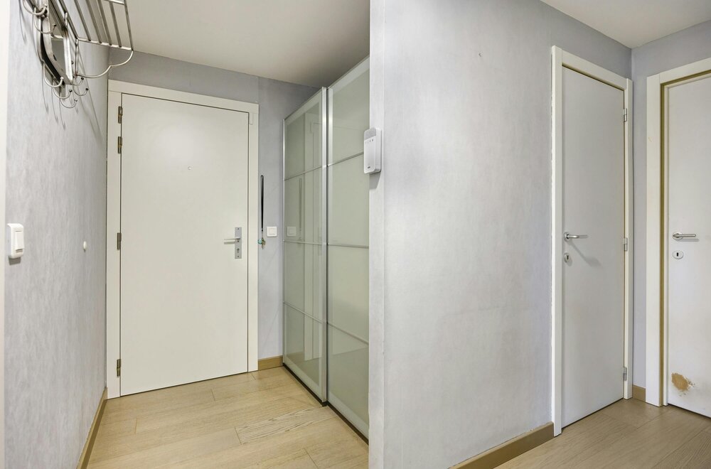 appartement-met-2-slaapkamers-2-badkamers-en-terras-te-koop-in-hoboken012.jpg