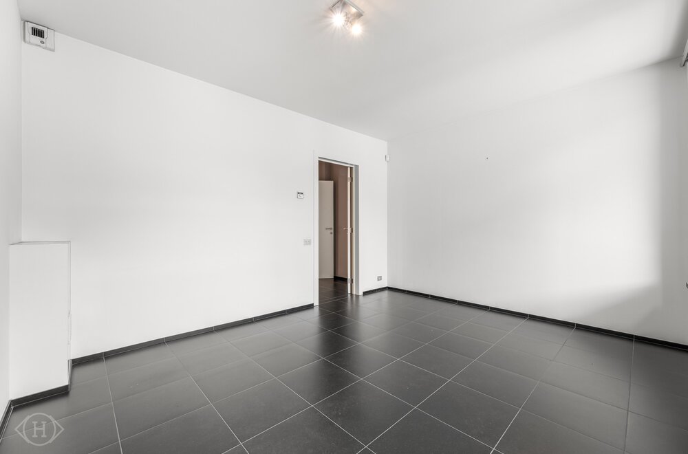opbrengsteigendom-ruim-kantoor-duplexappartement018.jpg