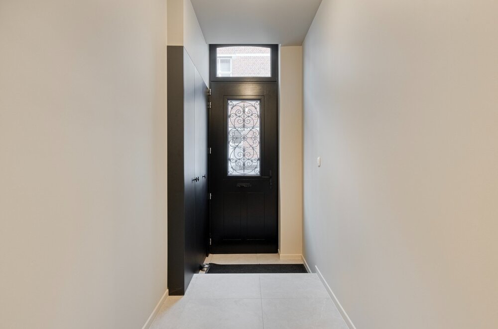 volledig-gerenoveerde-en-energiezuinige-stadswoning-te-brugge005.jpg