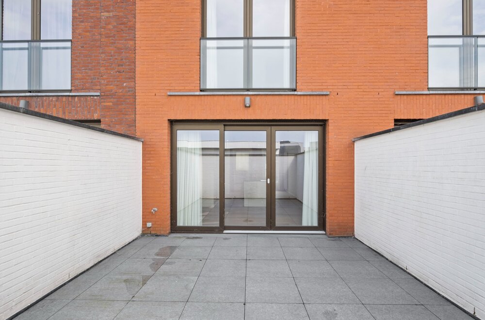 recente-instapklare-woning-met-garage-te-roeselare006.jpg