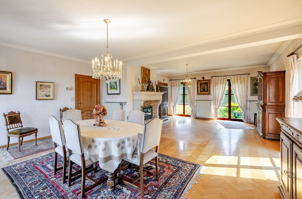prachtige-villa-met-3-slaapkamers-op-topligging007.jpg