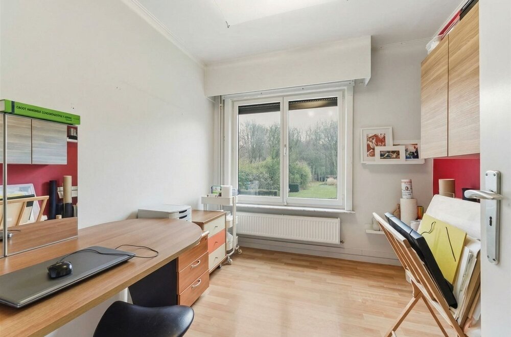 villa-met-magazijn-op-toplocatie015.jpg
