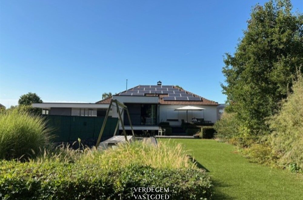 villa-met-magazijn-op-toplocatie021.jpg