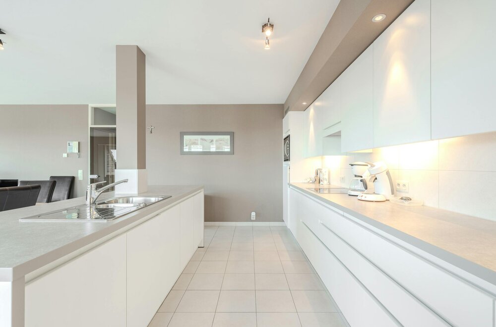 lichtrijk-hoekappartement-met-grote-terrassen-te-koop-op-topligging-010.jpg