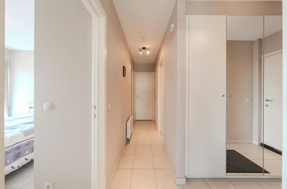 lichtrijk-hoekappartement-met-grote-terrassen-te-koop-op-topligging-018.jpg