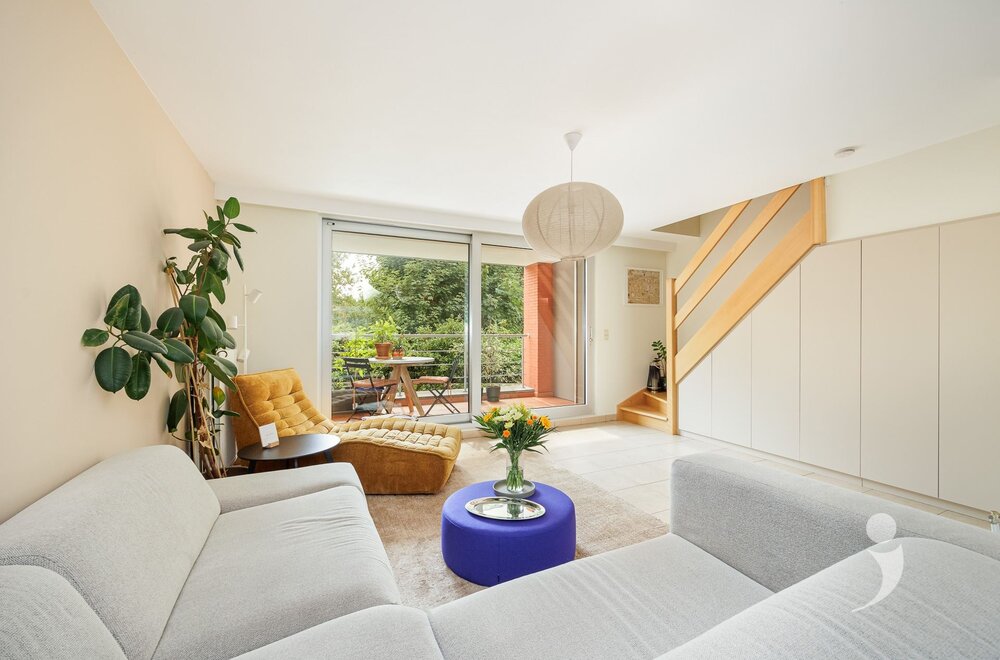 ruim-appartement-met-groot-terras-en-2-slaapkamers001.jpg