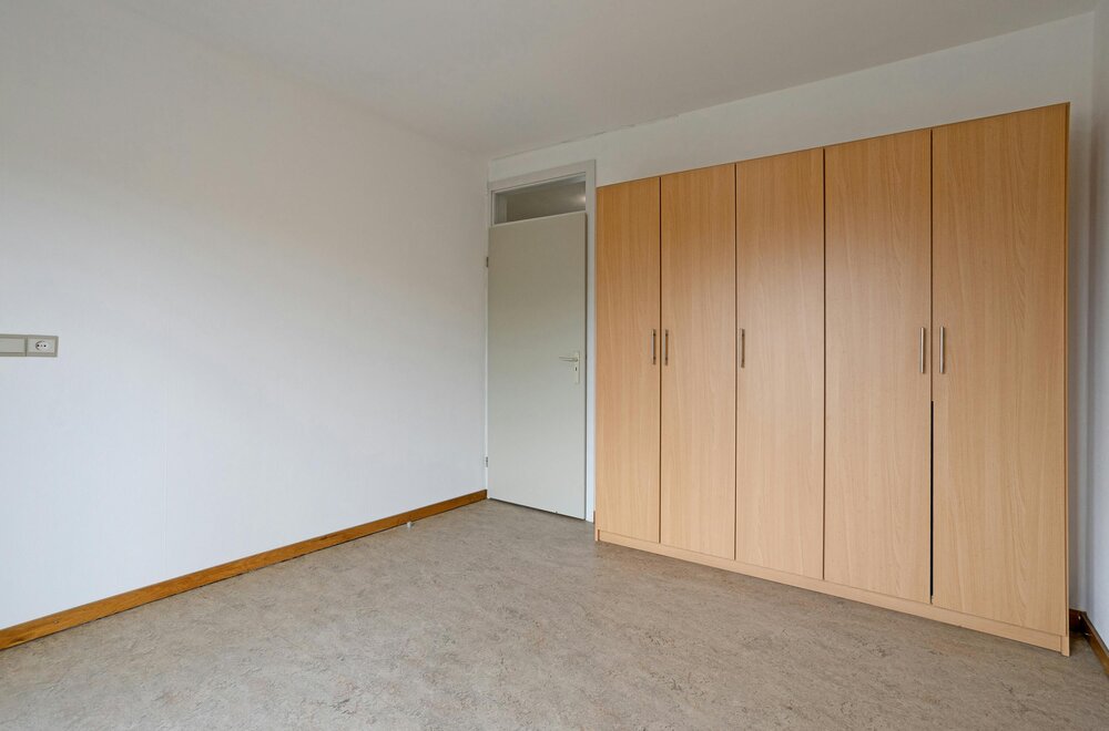 appartement-met-vier-kamers-en-garage-te-koop-in-ieper013.jpg