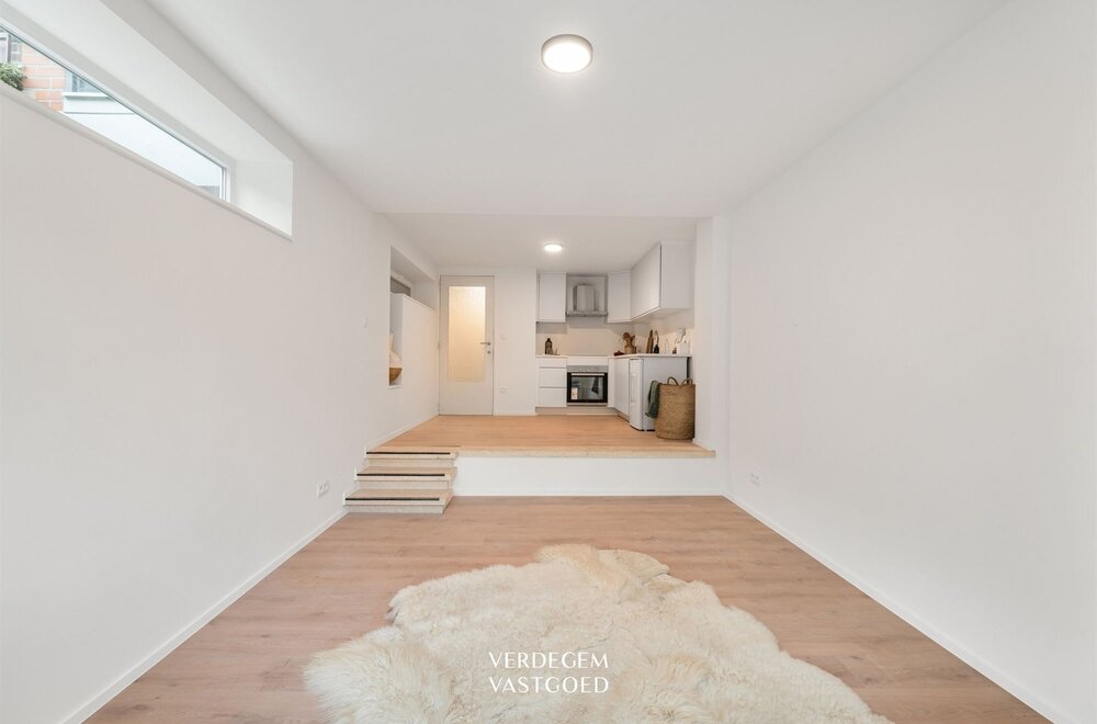 sfeervolle-studio-met-open-keuken-en-fijne-buitenruimte004.jpg