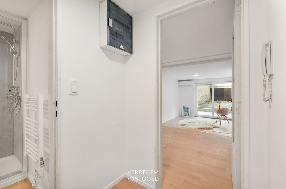 sfeervolle-studio-met-open-keuken-en-fijne-buitenruimte008.jpg