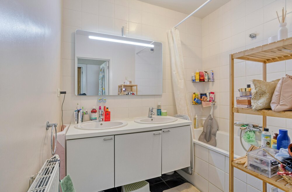 te-koop-2-slaapkamerappartement-in-sint-jans-molenbeek008.jpg