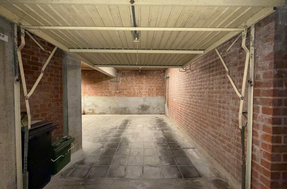 appartement-met-vier-kamers-en-garage-te-koop-in-ieper018.jpg