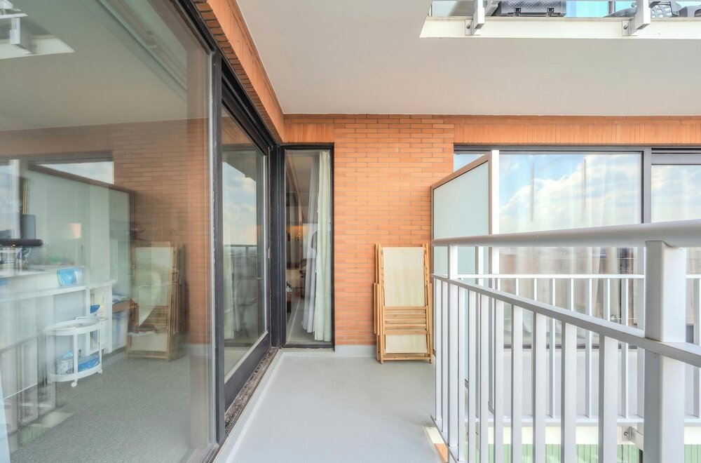 lichtrijke-hoekstudio-te-koop-in-centrum-middelkerke-014.jpg