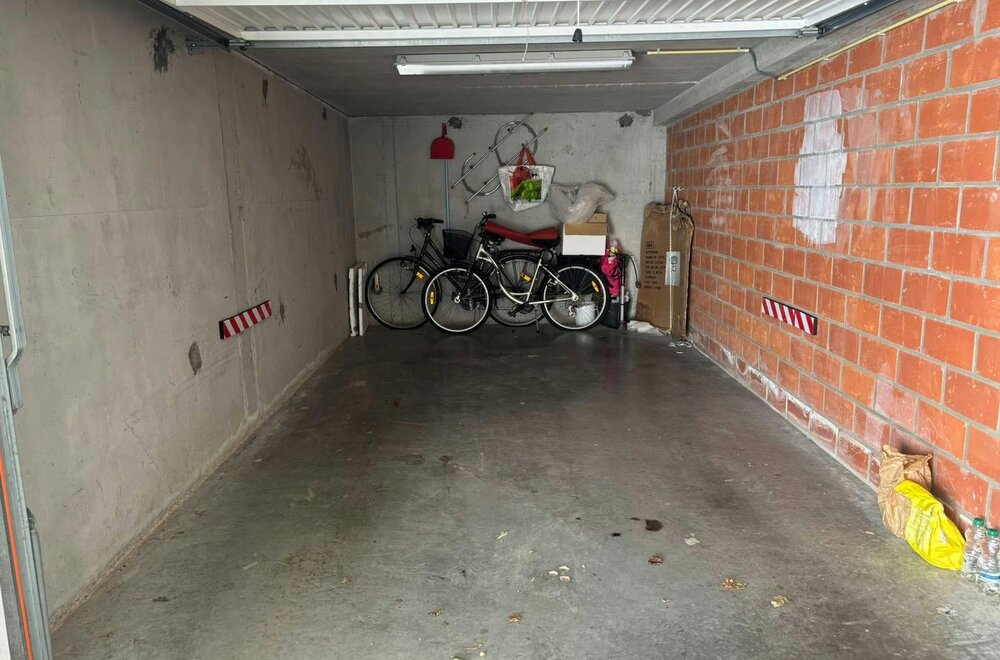 centraal-gelegen-garagebox-te-koop-in-de-warande-009.jpg