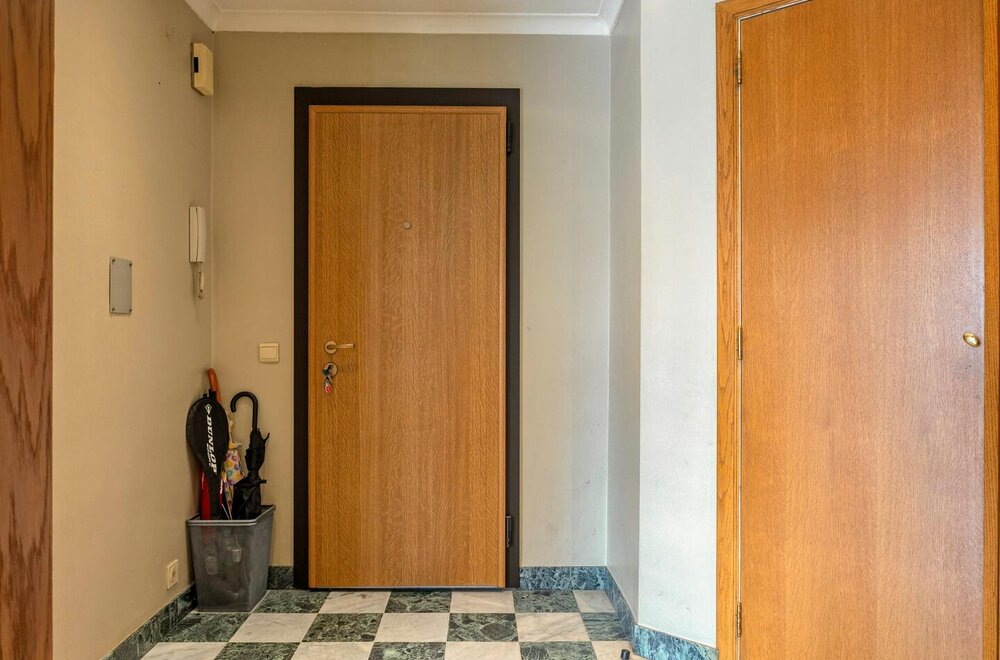 ruim-appartement-te-koop-in-centrum-antwerpen-009.jpg