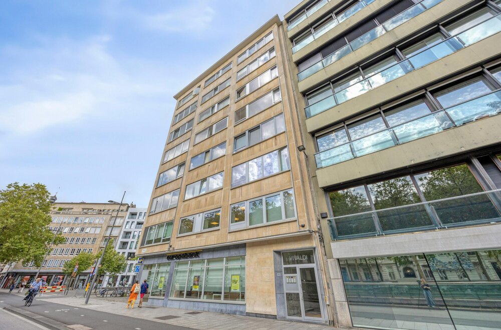 ruim-appartement-te-koop-in-centrum-antwerpen-019.jpg