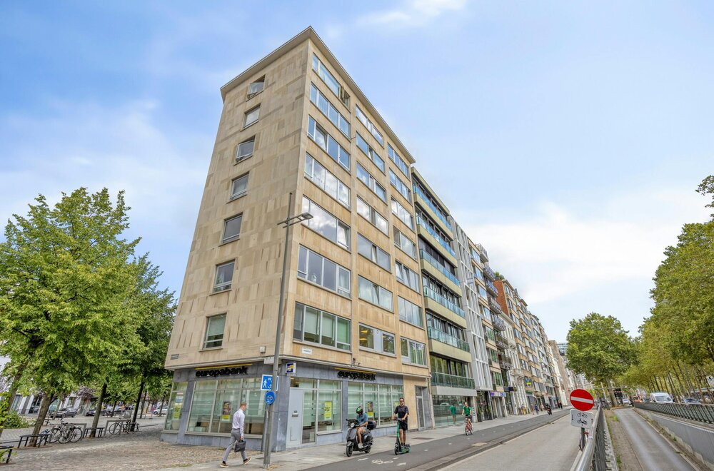 ruim-appartement-te-koop-in-centrum-antwerpen-020.jpg