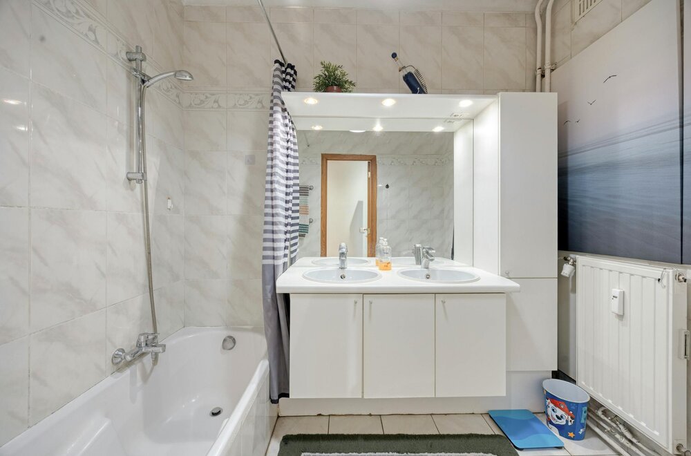 ruim-appartement-te-koop-in-centrum-antwerpen-013.jpg