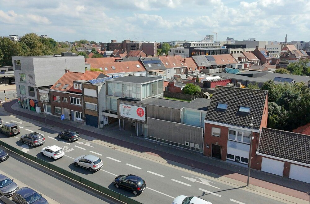 kantoor-met-loft-en-ruime-parking-te-koop-in-roeselare014.jpg