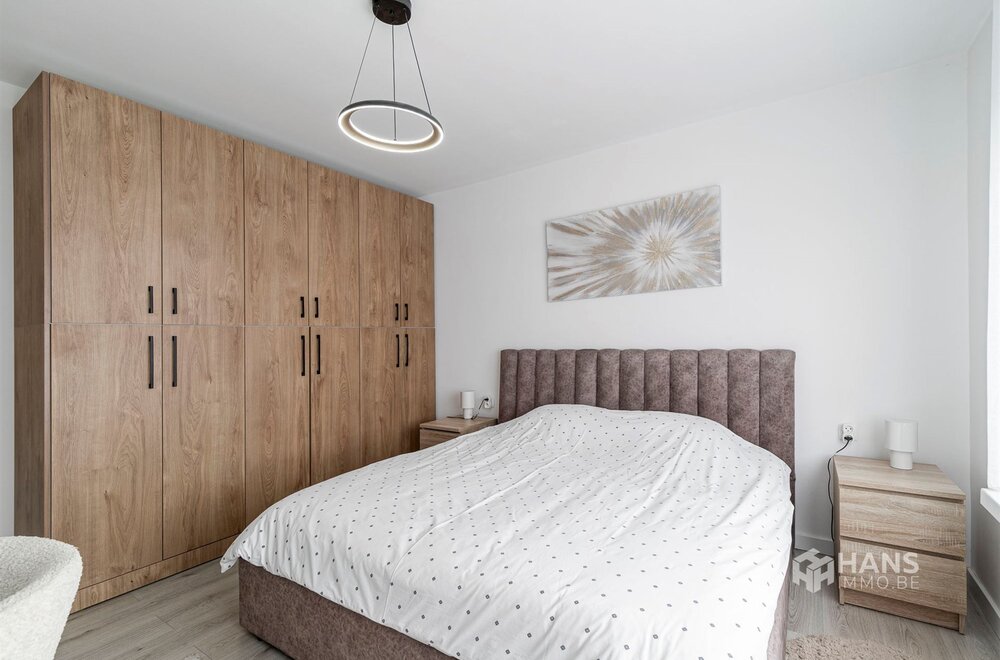 gerenoveerd-appartement-85-m-met-2-slaapkamers-garage-en-terras-3-m-in-deurne-014.jpg