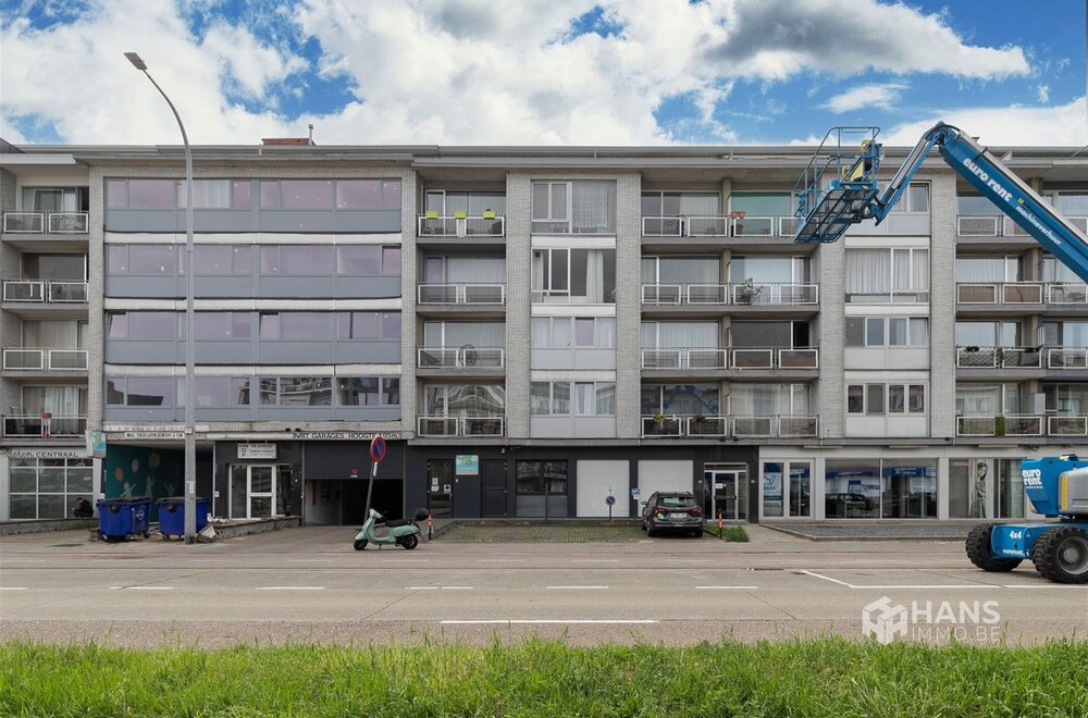 gerenoveerd-appartement-85-m-met-2-slaapkamers-garage-en-terras-3-m-in-deurne-017.jpg