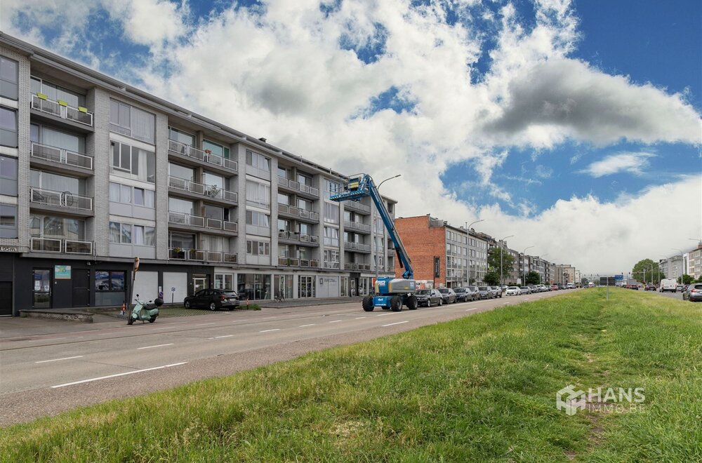 gerenoveerd-appartement-85-m-met-2-slaapkamers-garage-en-terras-3-m-in-deurne-018.jpg