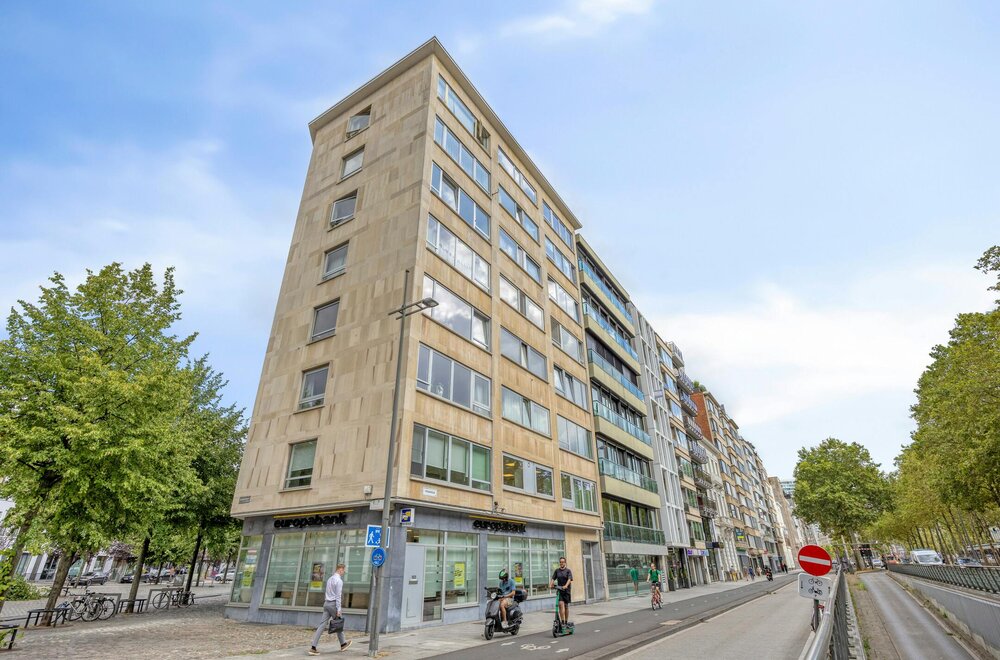 ruim-appartement-te-koop-in-centrum-antwerpen-022.jpg
