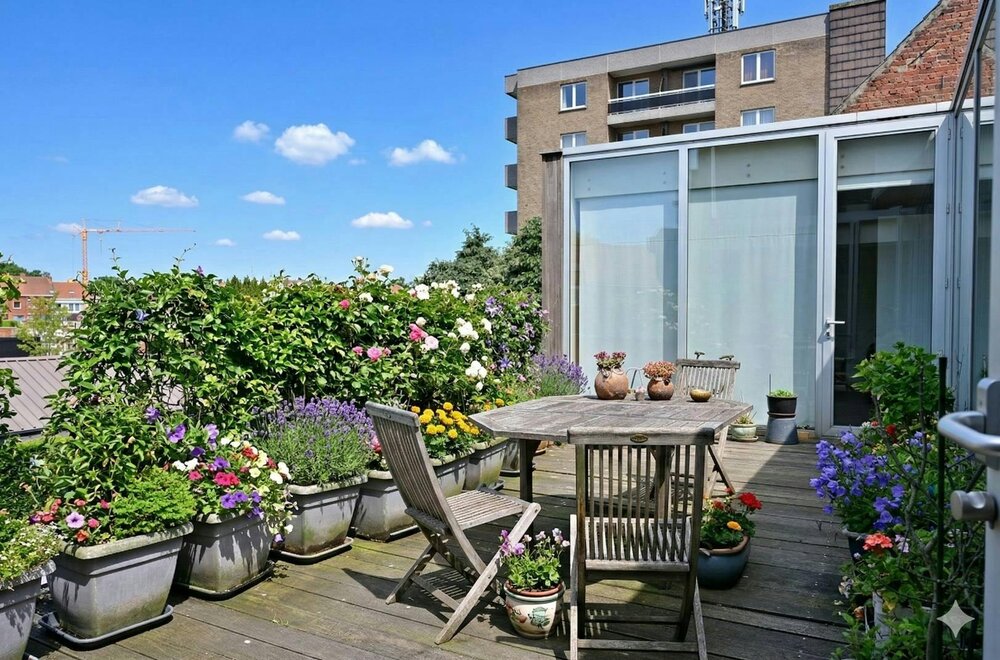kantoor-met-loft-en-ruime-parking-te-koop-in-roeselare021.jpg