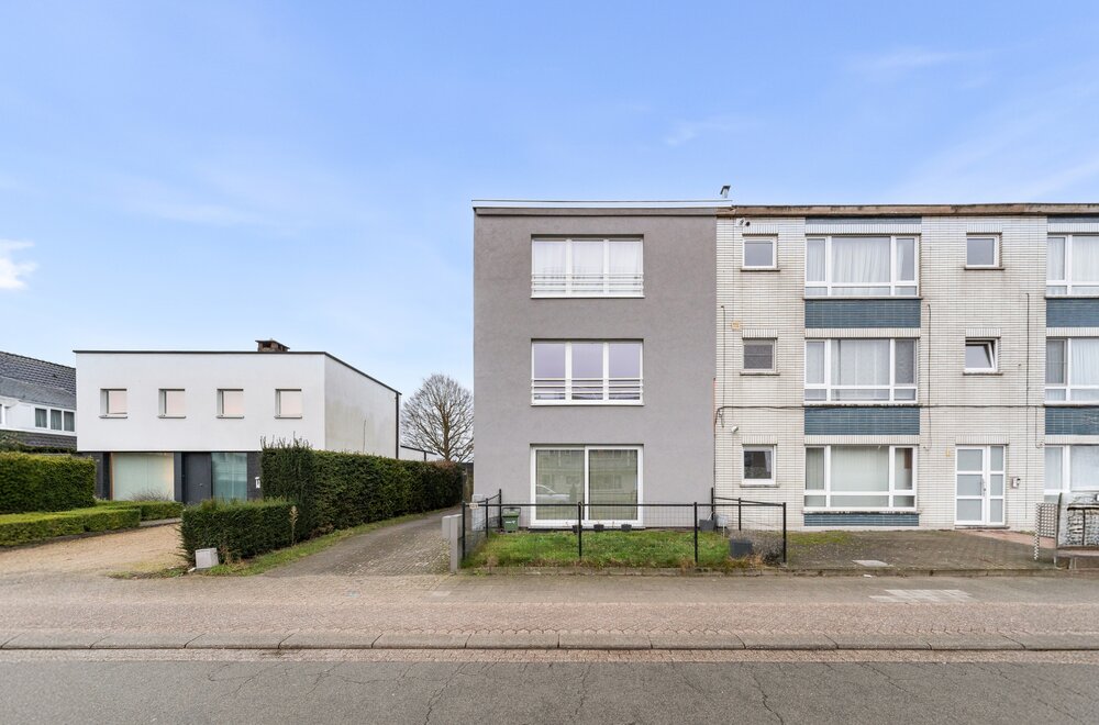 investeringsopportuniteit-met-3-appartementen-sint-niklaas002.jpg
