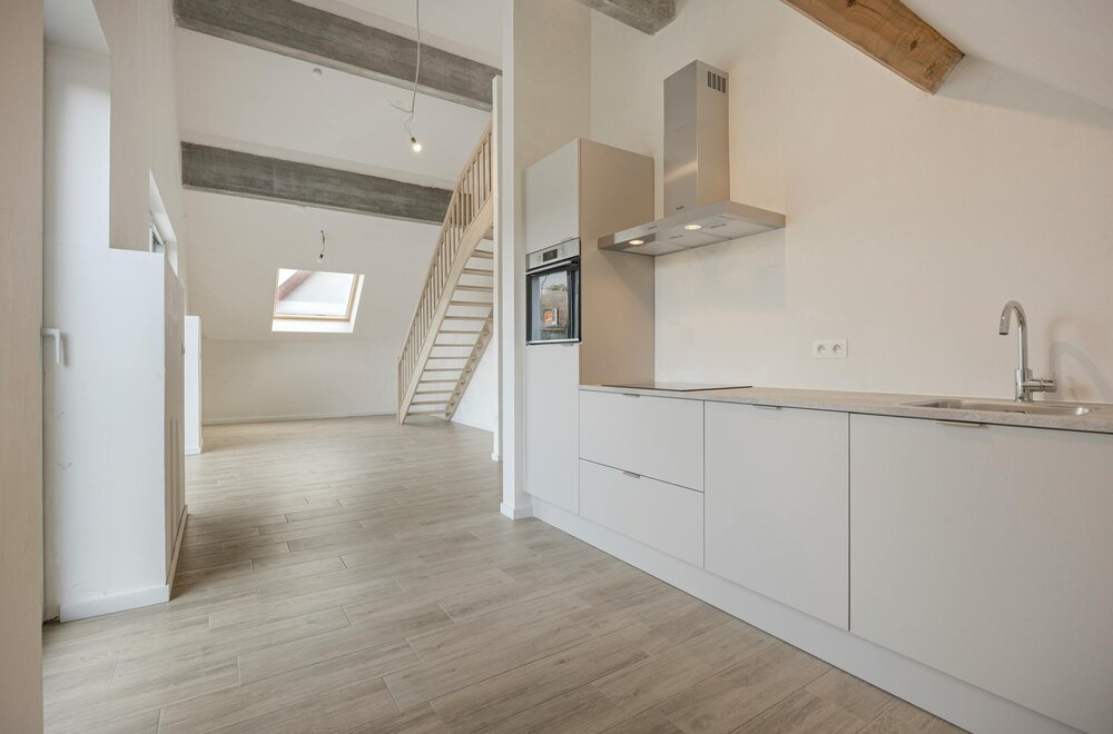ruime-en-lichtrijke-triplex-met-2-slaapkamers-in-hasselt005.jpg