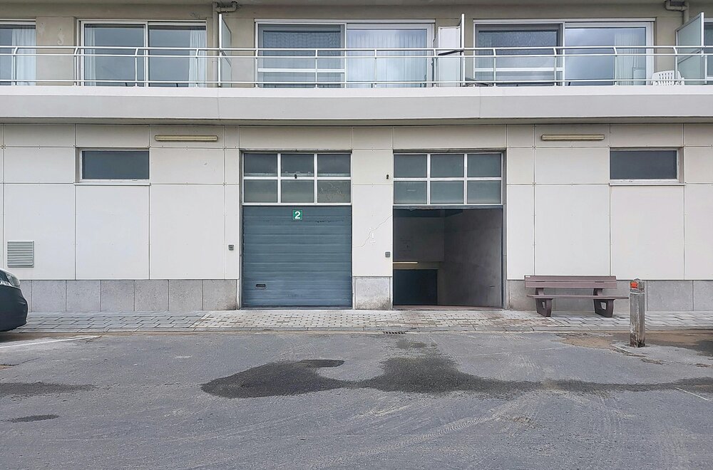 autostandplaats-te-koop-op-gunstige-locatie-aan-de-zeedijk-007.jpg