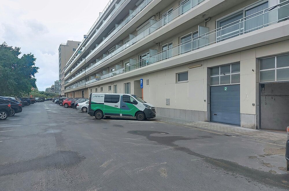 autostandplaats-te-koop-op-gunstige-locatie-aan-de-zeedijk-008.jpg
