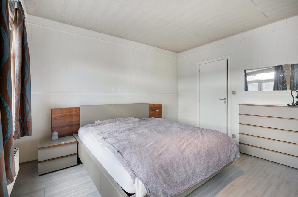 huis-met-3-slaapkamers-en-tuin-te-koop-in-wilrijk011.jpg