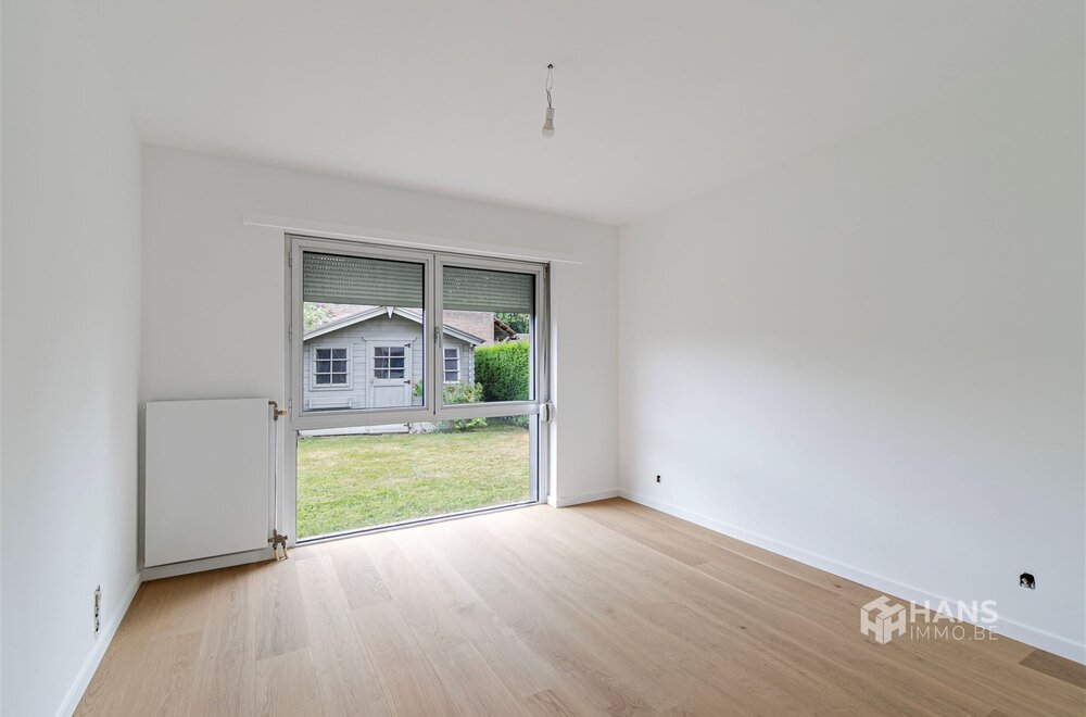 gerenoveerd-appartement-73m-met-2-slaapkamers-garage-en-tuin-in-boechout015.jpg