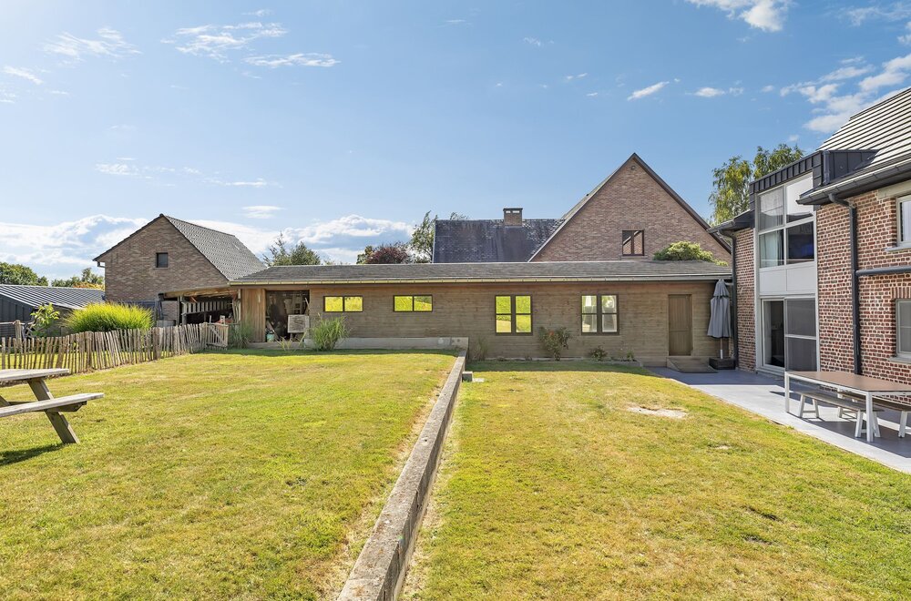 karaktervolle-woning-op-19a90ca-te-lennik022.jpg