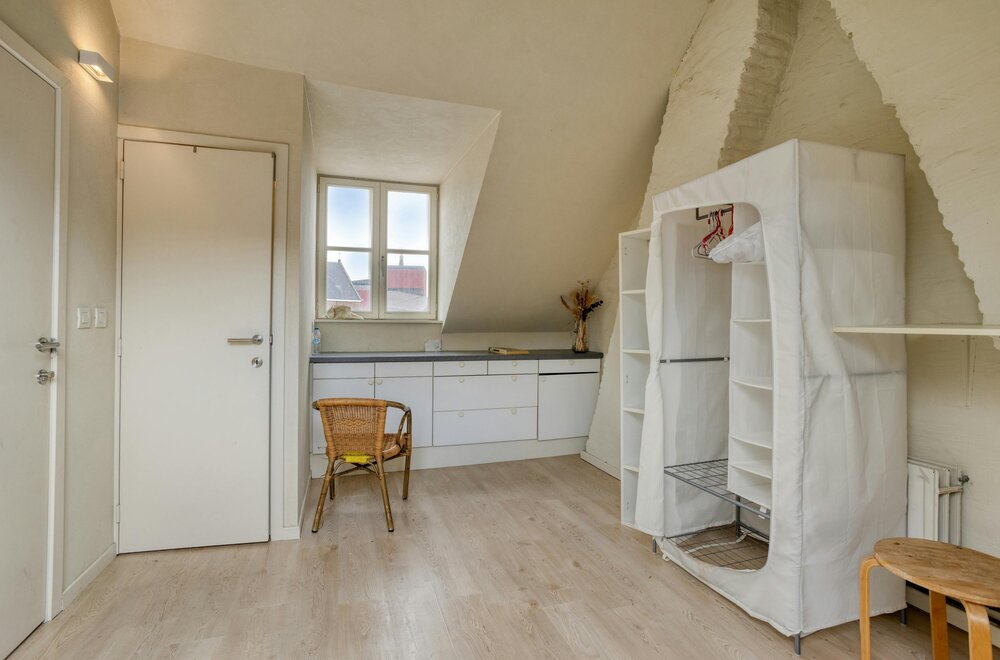 karaktervol-huis-te-renoveren-in-brugge-nabij-het-station008.jpg