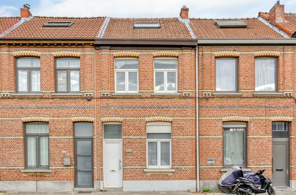 huis-met-3-slaapkamers-en-tuin-te-koop-in-wilrijk018.jpg
