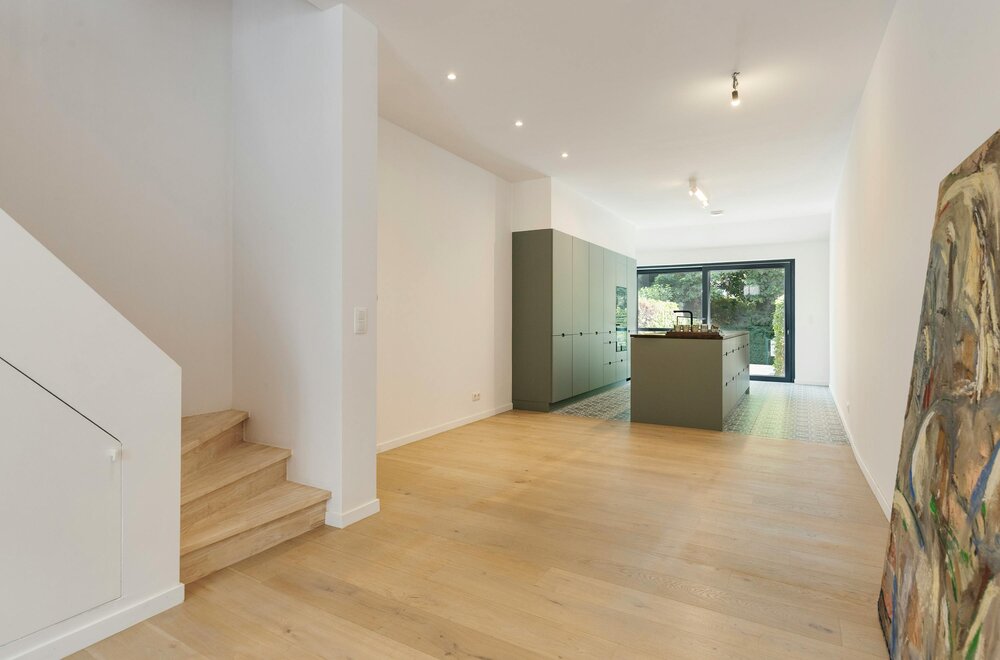 vernieuwde-woning-met-gezellige-tuin-langs-de-brugse-vesten002.jpg