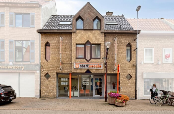 8630 Veurne