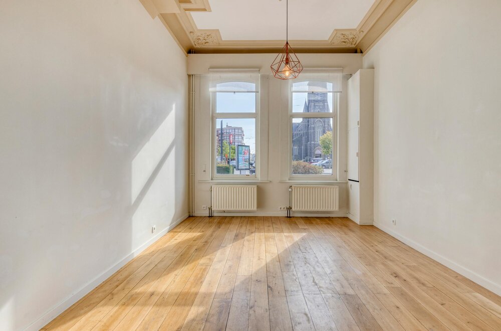 karaktervol-en-ruim-huis-te-koop-te-ledeberg002.jpg