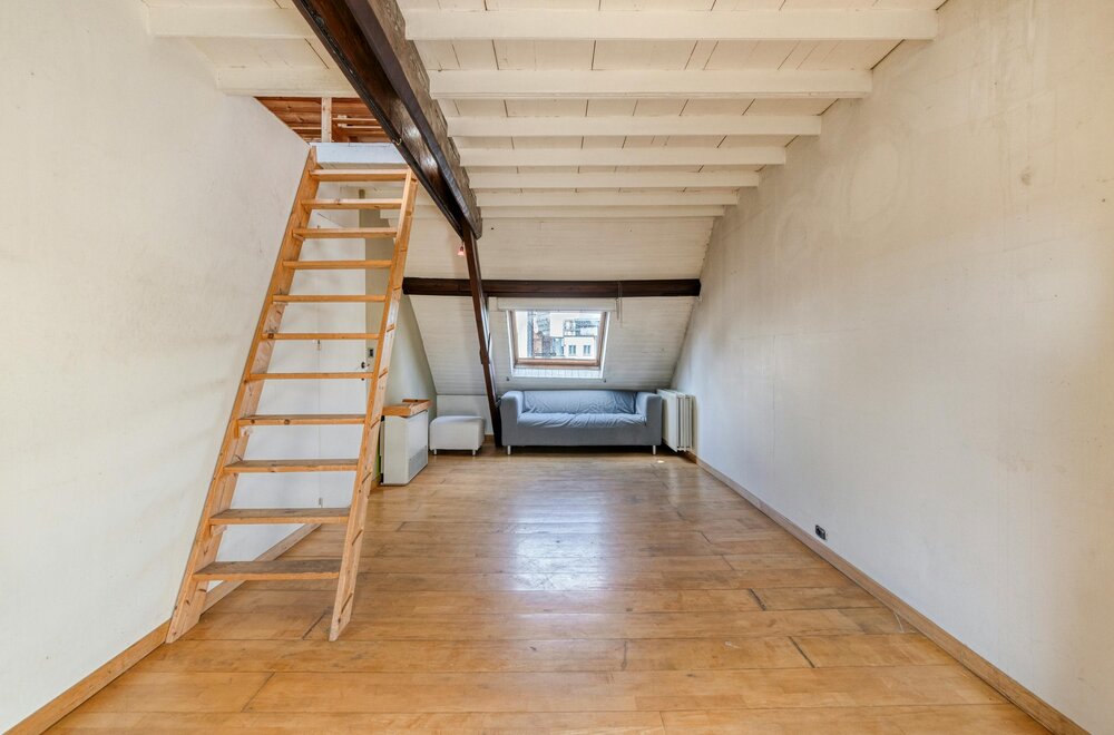 karaktervol-en-ruim-huis-te-koop-te-ledeberg021.jpg
