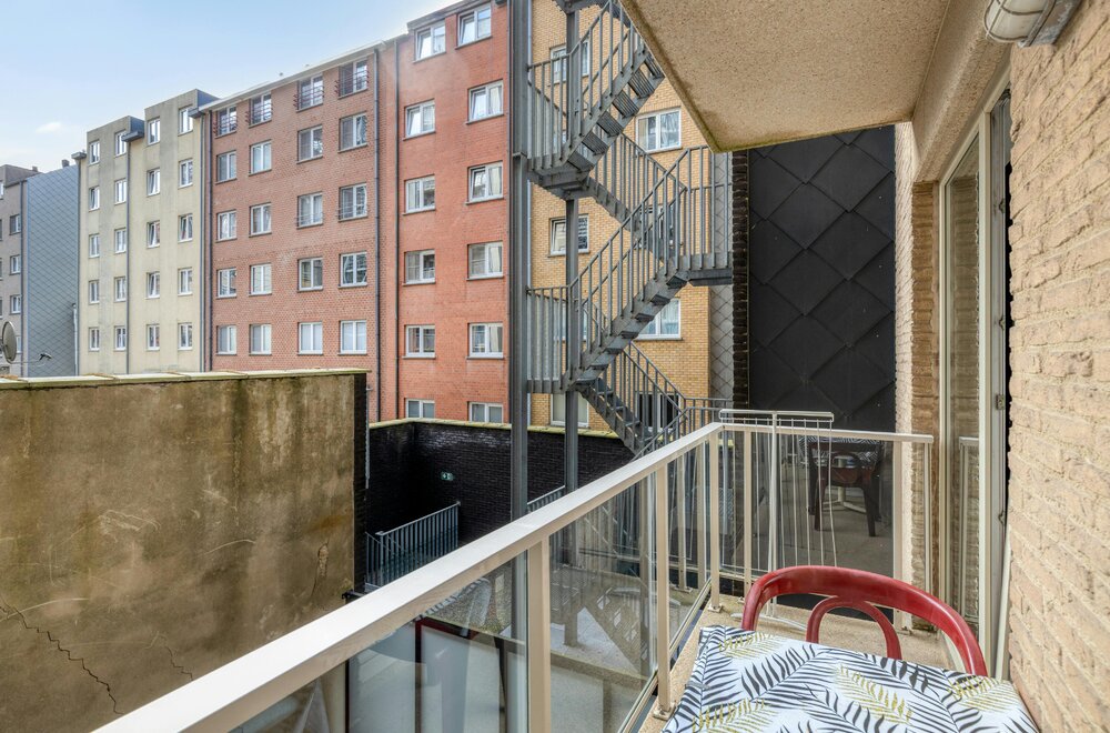 appartement-met-twee-slaapkamers-te-koop-in-blankenberge013.jpg