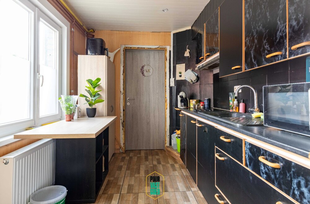 charmante-gezinswoning-met-4-slaapkamers-op-een-uitstekende-ligging-in-sint-andries-005.jpg