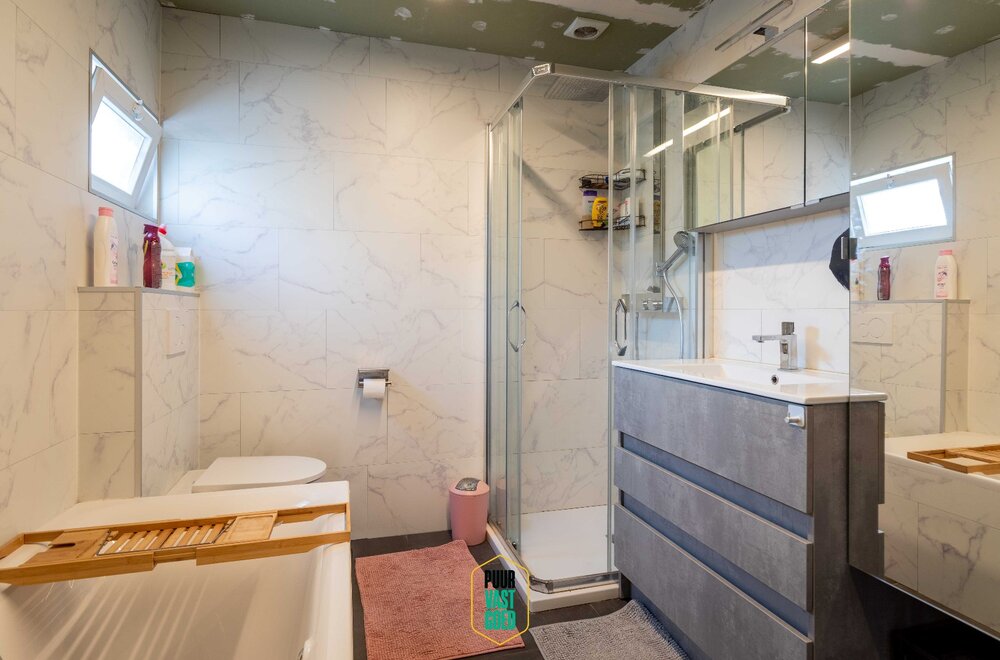charmante-gezinswoning-met-4-slaapkamers-op-een-uitstekende-ligging-in-sint-andries-008.jpg