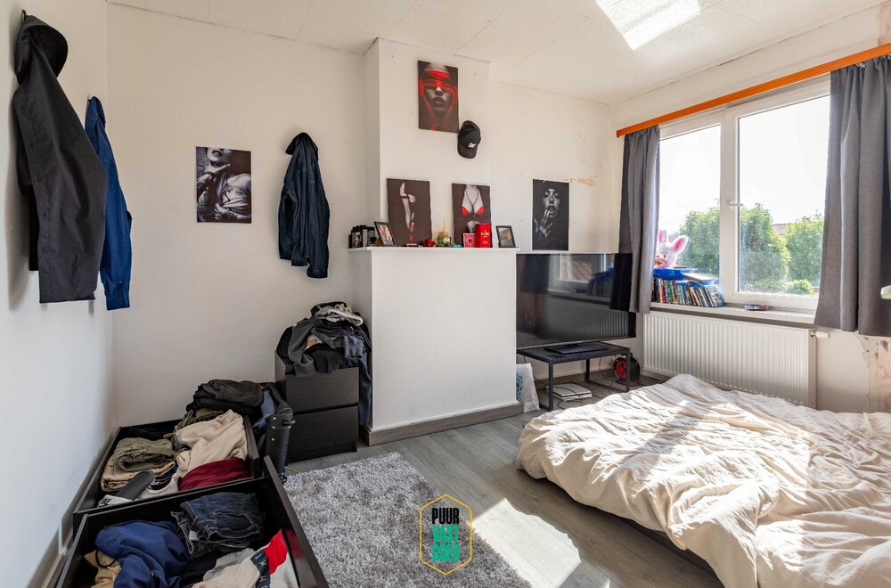 charmante-gezinswoning-met-4-slaapkamers-op-een-uitstekende-ligging-in-sint-andries-011.jpg