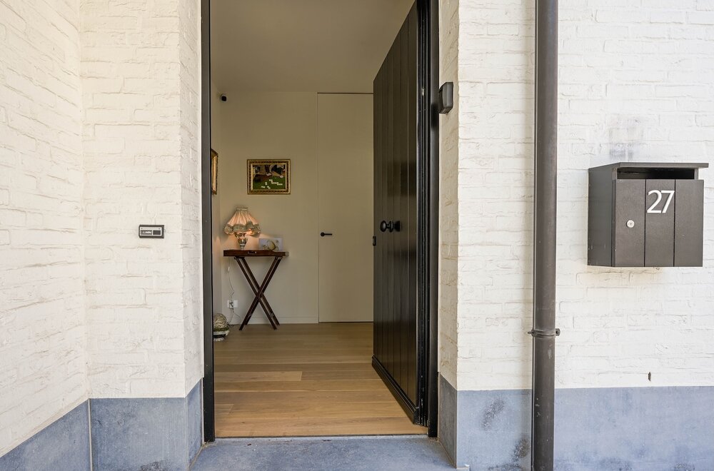 high-end-wonen-in-deze-energiezuinige-driegevelvilla-met-zuidwesttuin005.jpg