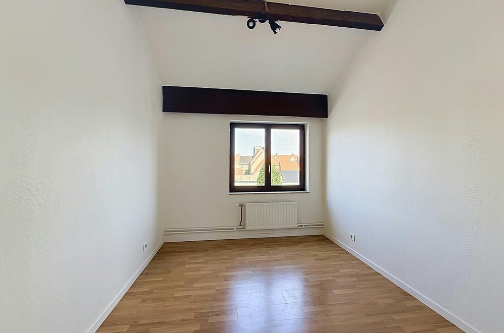 opbrengsteigendom-te-koop-in-veurne014.jpg
